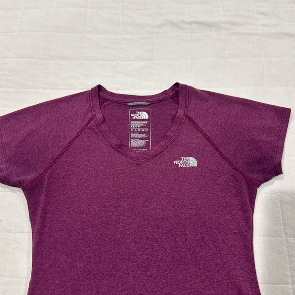 The North Face Women's Top - Picture 2 of 12
